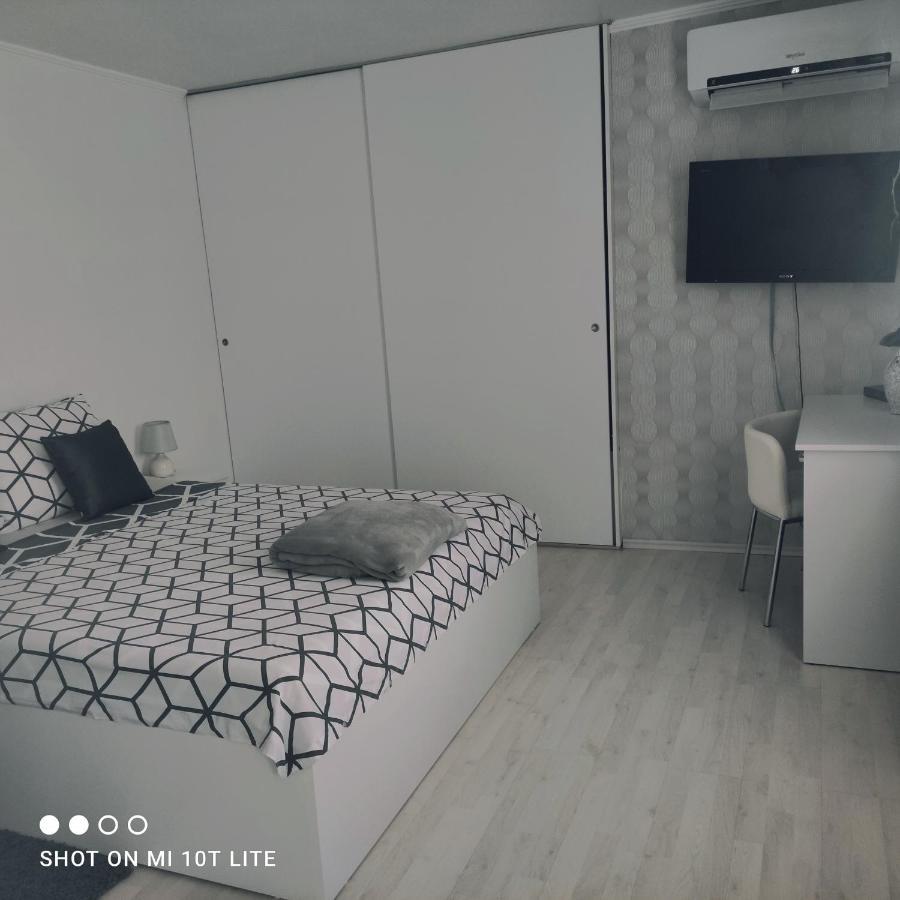 Studio Apartman Valentina Velika Mlaka المظهر الخارجي الصورة